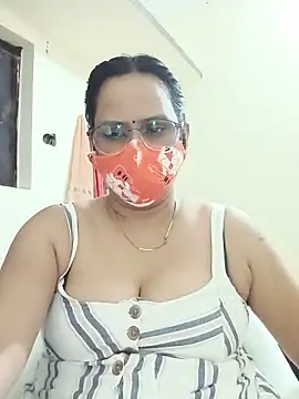 Your-vipasha online show from June 19, 7:20 pm