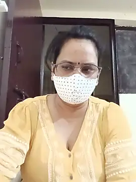 Your-vipasha online show from June 7, 10:04 pm