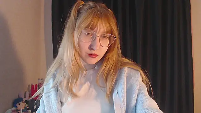 ohmycheryl online show from January 11, 12:39 am