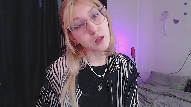 ohmycheryl online show from February 9, 6:44 am