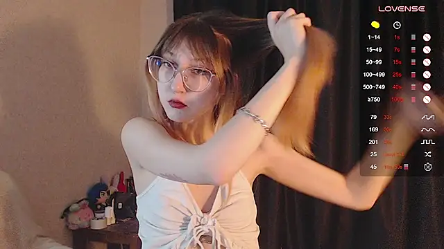 Snapshot of ohmycheryl chatting on November 27, 5:57 pm ohmycheryl online show from November 27, 5:57 pm