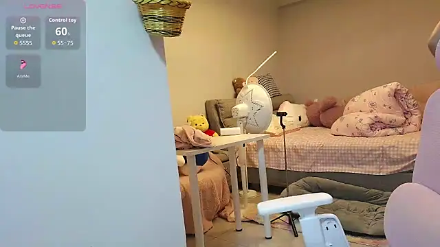 Diva VVN online show from November 28, 2:39 pm