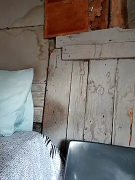 SeductiveDick1997 online show from March 16, 7:34 am