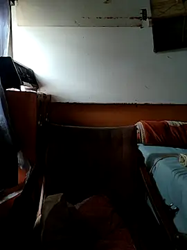 Snapshot of SeductiveDick1997 chatting on November 2, 9:36 am SeductiveDick1997 online show from November 2, 9:36 am