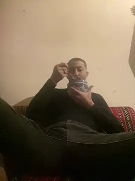 Hehjehjeqll online show from April 3, 11:44 pm