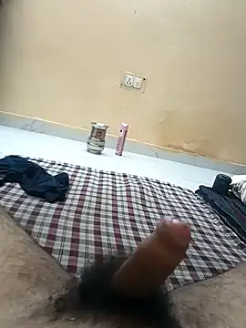 Snapshot of indian_danny chatting on September 28, 11:28 am indian danny online show from September 28, 11:28 am