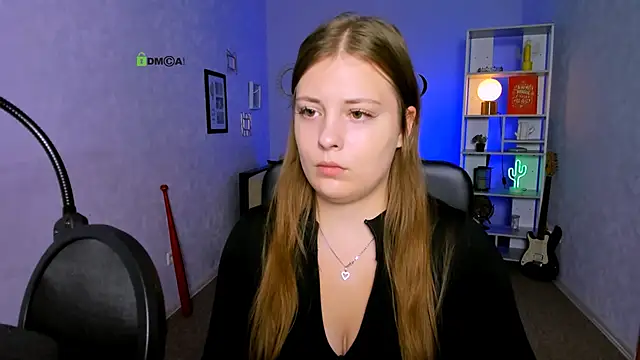 melani bumm online show from November 16, 6:51 am