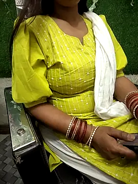 your favourite bhabhi online show from April 15, 10:32 am