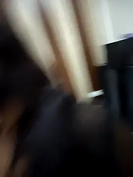 Snapshot of your_favourite_bhabhi chatting on November 19, 6:57 am your favourite bhabhi online show from November 19, 6:57 am