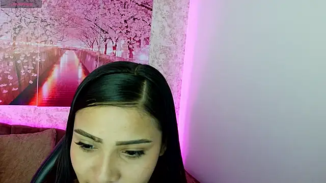 Ariannaa m online show from November 7, 7:07 pm