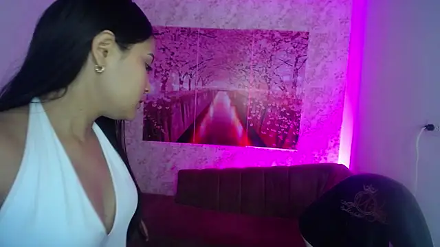 Ariannaa m online show from December 5, 3:49 am