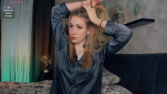 FrancisBivona online show from December 20, 7:22 am