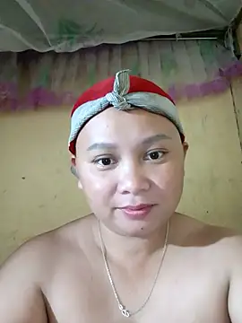 -Kitty-92 online show from November 17, 12:14 am