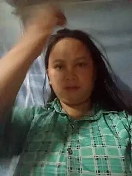 Snapshot of -Kitty-92 chatting on September 18, 10:46 pm -Kitty-92 online show from September 18, 10:46 pm