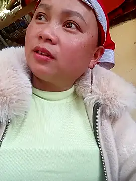 -Kitty-92 online show from December 1, 7:31 am