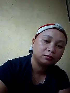 Snapshot of -Kitty-92 chatting on October 16, 5:43 pm -Kitty-92 online show from October 16, 5:43 pm