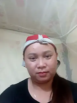 -Kitty-92 online show from October 27, 1:45 pm