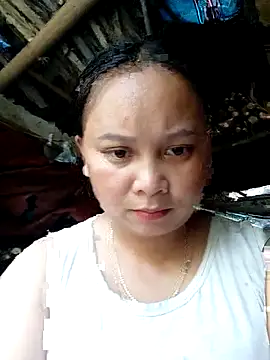 Snapshot of -Kitty-92 chatting on October 5, 9:11 am -Kitty-92 online show from October 5, 9:11 am