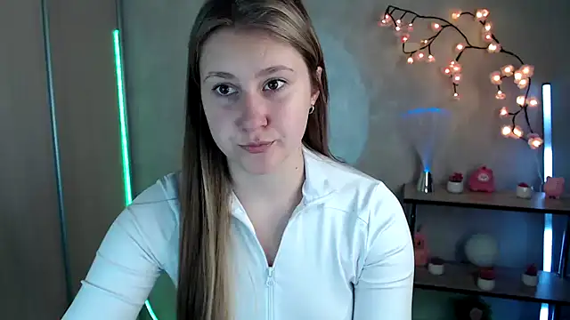 Snapshot of Milka_kamila chatting on June 3, 12:50 pm Milka kamila online show from June 3, 12:50 pm