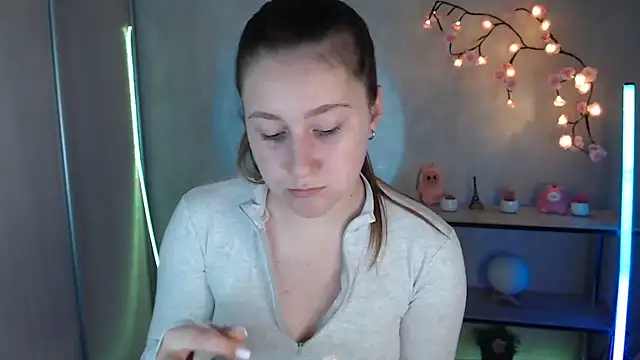 Snapshot of Milka_kamila chatting on June 12, 12:36 pm Milka kamila online show from June 12, 12:36 pm