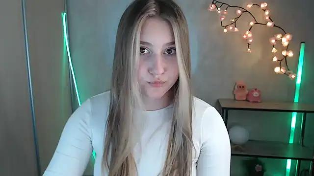 Milka kamila online show from June 1, 12:27 pm