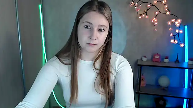 Snapshot of Milka_kamila chatting on June 8, 11:55 am Milka kamila online show from June 8, 11:55 am
