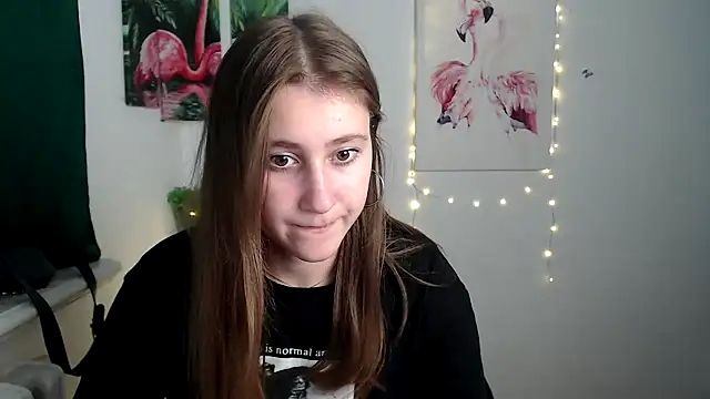 Snapshot of Milka_kamila chatting on October 11, 11:11 am Milka kamila online show from October 11, 11:11 am