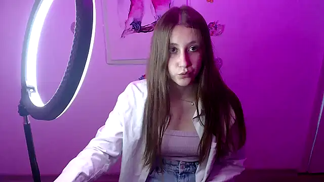 Snapshot of Milka_kamila chatting on September 13, 12:38 pm Milka kamila online show from September 13, 12:38 pm