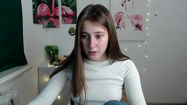 Snapshot of Milka_kamila chatting on October 12, 12:50 pm Milka kamila online show from October 12, 12:50 pm