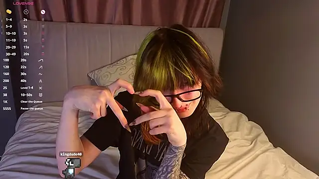 KandraCruser online show from November 19, 8:09 pm