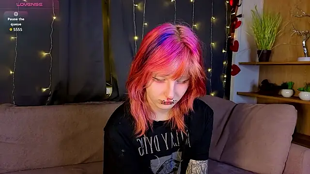 KandraCruser online show from March 6, 8:04 pm