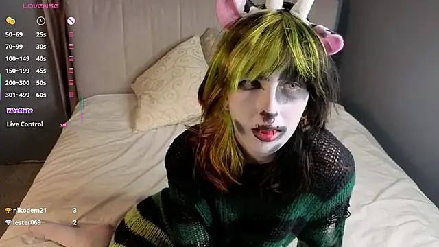 KandraCruser online show from November 2, 8:14 pm