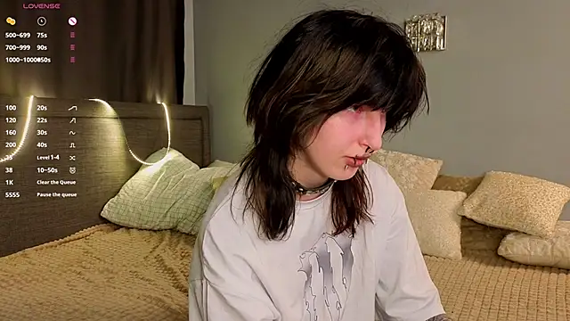 KandraCruser online show from December 1, 8:10 pm