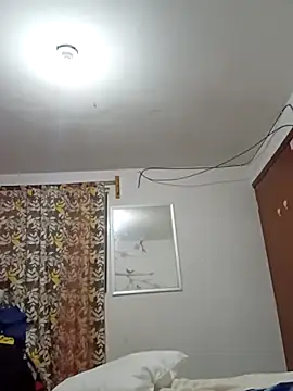 Snapshot of DavidVergagigante420 chatting on October 28, 6:23 am DavidVergagigante420 online show from October 28, 6:23 am