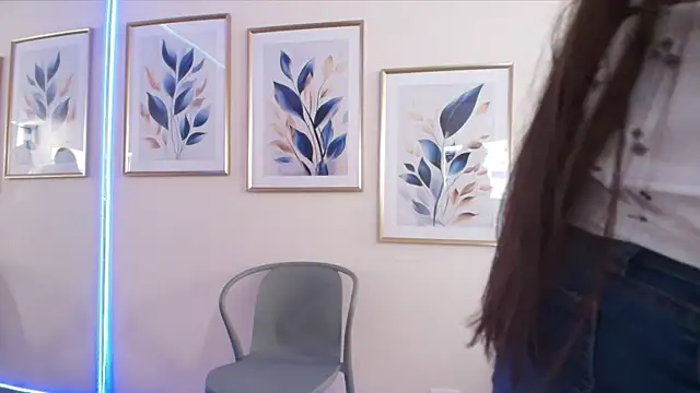 Snapshot of TiffanyStorms_LS chatting on September 26, 12:45 pm TiffanyStorms LS online show from September 26, 12:45 pm