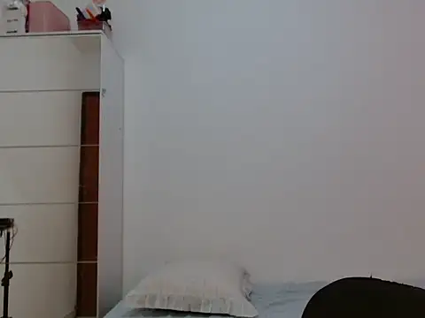 Snapshot of ApenasLys chatting on July 15, 1:56 am ApenasLys online show from July 15, 1:56 am