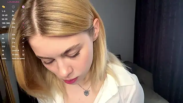 Lil Elisa online show from September 15, 11:21 am