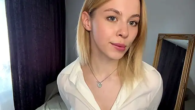 Lil Elisa online show from September 12, 11:21 am