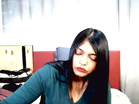 Snapshot of IndianAlisha chatting on November 13, 6:12 pm IndianAlisha online show from November 13, 6:12 pm