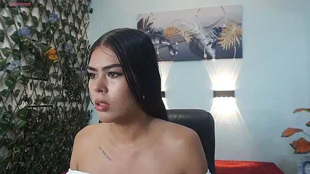 Snapshot of kiityvall19 chatting on September 23, 11:50 am kiityvall19 online show from September 23, 11:50 am