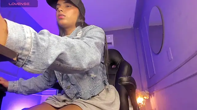 Catalleya flower online show from April 16, 7:47 pm