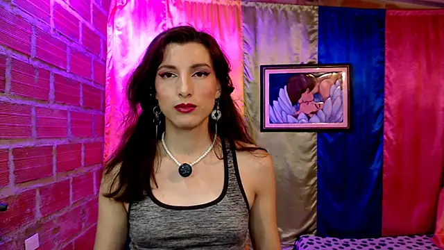 Moira-Hot online show from January 7, 12:59 am