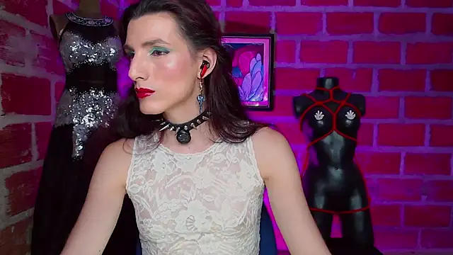 Moira-Hot online show from March 15, 9:33 pm