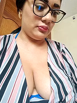 Monse--145 online show from March 3, 7:10 pm