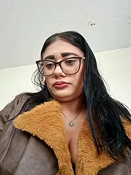 Monse--145 online show from March 7, 3:50 pm