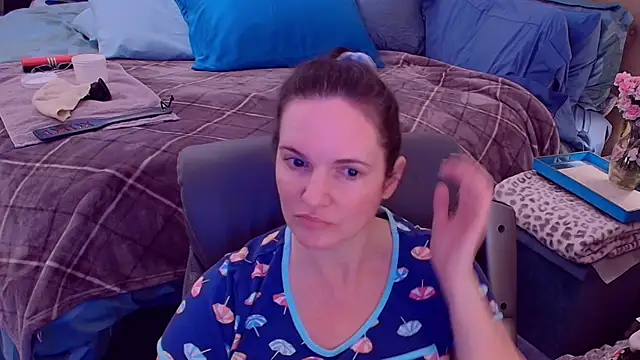 Snapshot of ninajaymes chatting on September 15, 9:37 pm ninajaymes online show from September 15, 9:37 pm
