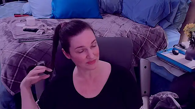 Snapshot of ninajaymes chatting on March 21, 3:12 am ninajaymes online show from March 21, 3:12 am