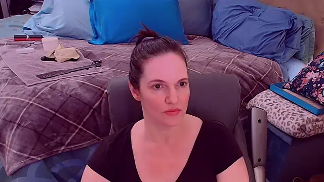 ninajaymes online show from November 16, 3:00 am