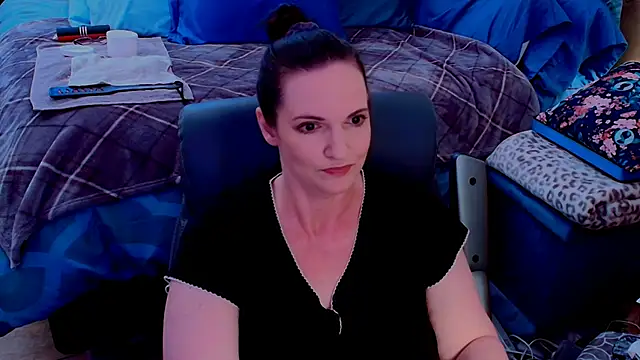 ninajaymes online show from July 6, 7:05 pm