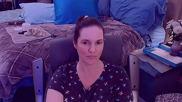 Snapshot of ninajaymes chatting on March 4, 1:45 am ninajaymes online show from March 4, 1:45 am